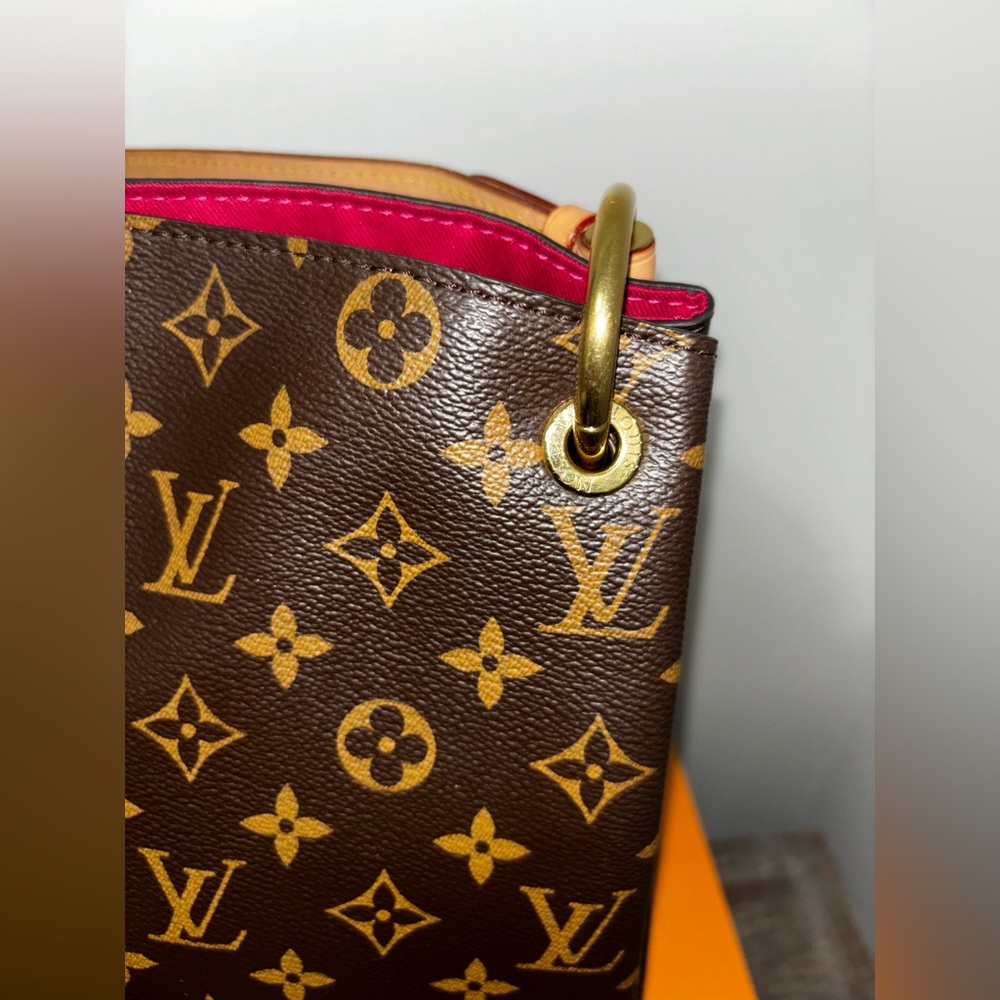 Louis Vuitton Graceful hobo PM bag AUTHENTIC💯 - Picture 8 of 16